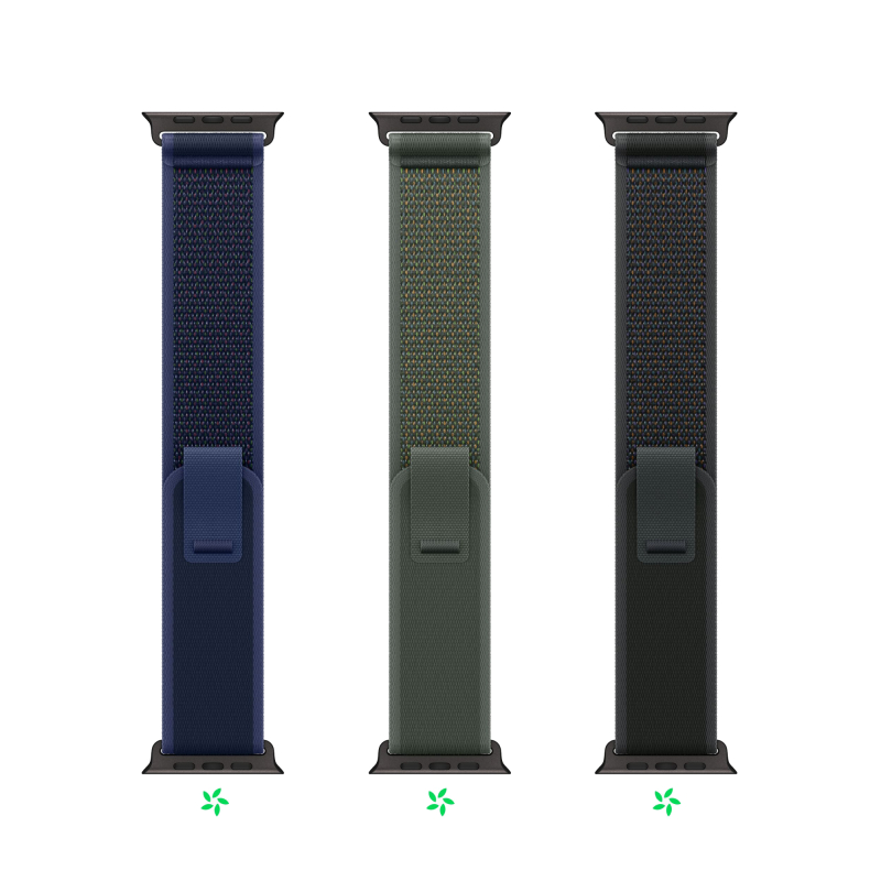 Apple Watch Ultra 2, 49 мм, корпус из титана цвета Чёрный (Black Titanium), ремешок Trail, цвет синий, M/L